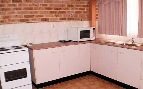 Lake Haven Motor Inn Gorokan Δωμάτιο φωτογραφία
