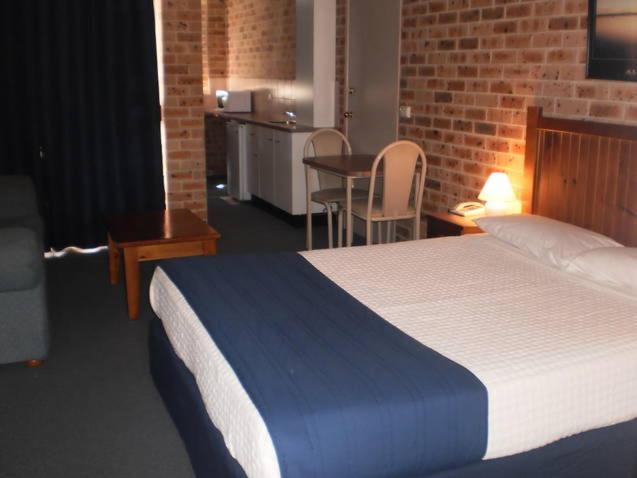 Lake Haven Motor Inn Gorokan Δωμάτιο φωτογραφία