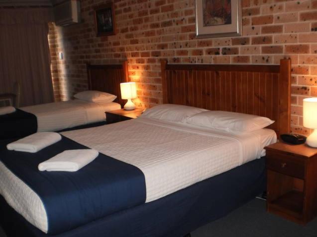 Lake Haven Motor Inn Gorokan Δωμάτιο φωτογραφία