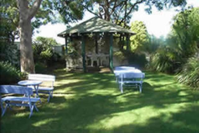 Lake Haven Motor Inn Gorokan Εξωτερικό φωτογραφία